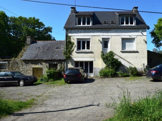 Maison 6 Pièces + Dépendances 56160 Ploërdut